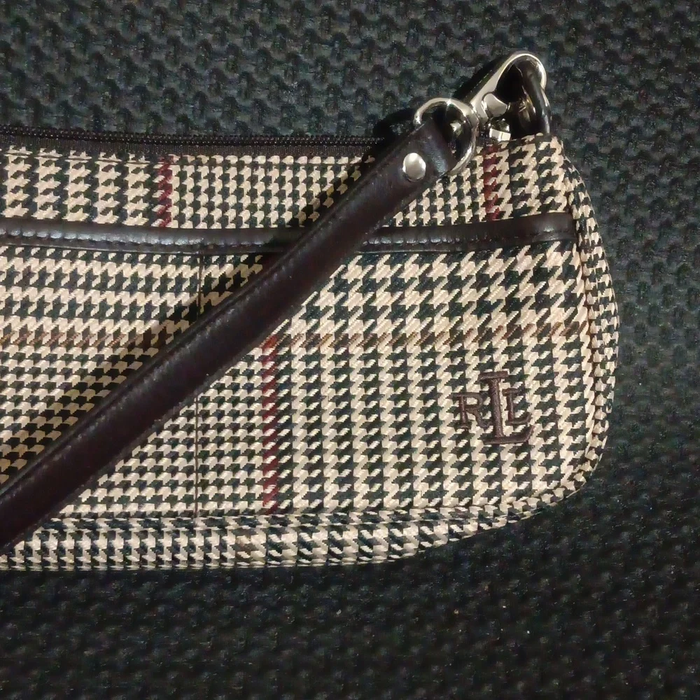 Lauren Ralph Lauren Black & Cream Houndstooth Shoulder Bag with Red Accents - Picture 2 of 6